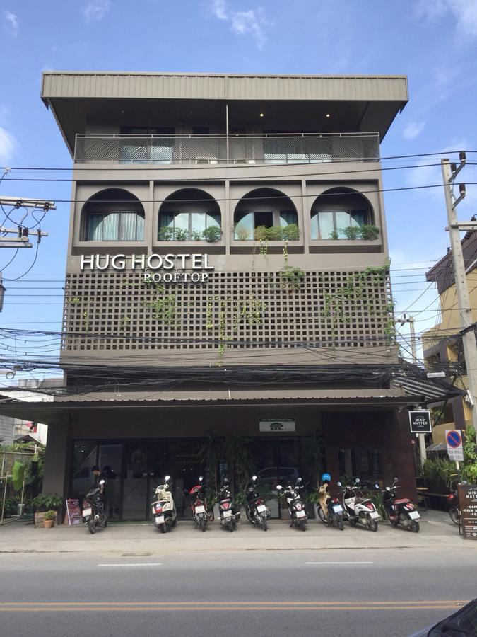 Hug Hostel Rooftop Chiang Mai Bagian luar foto